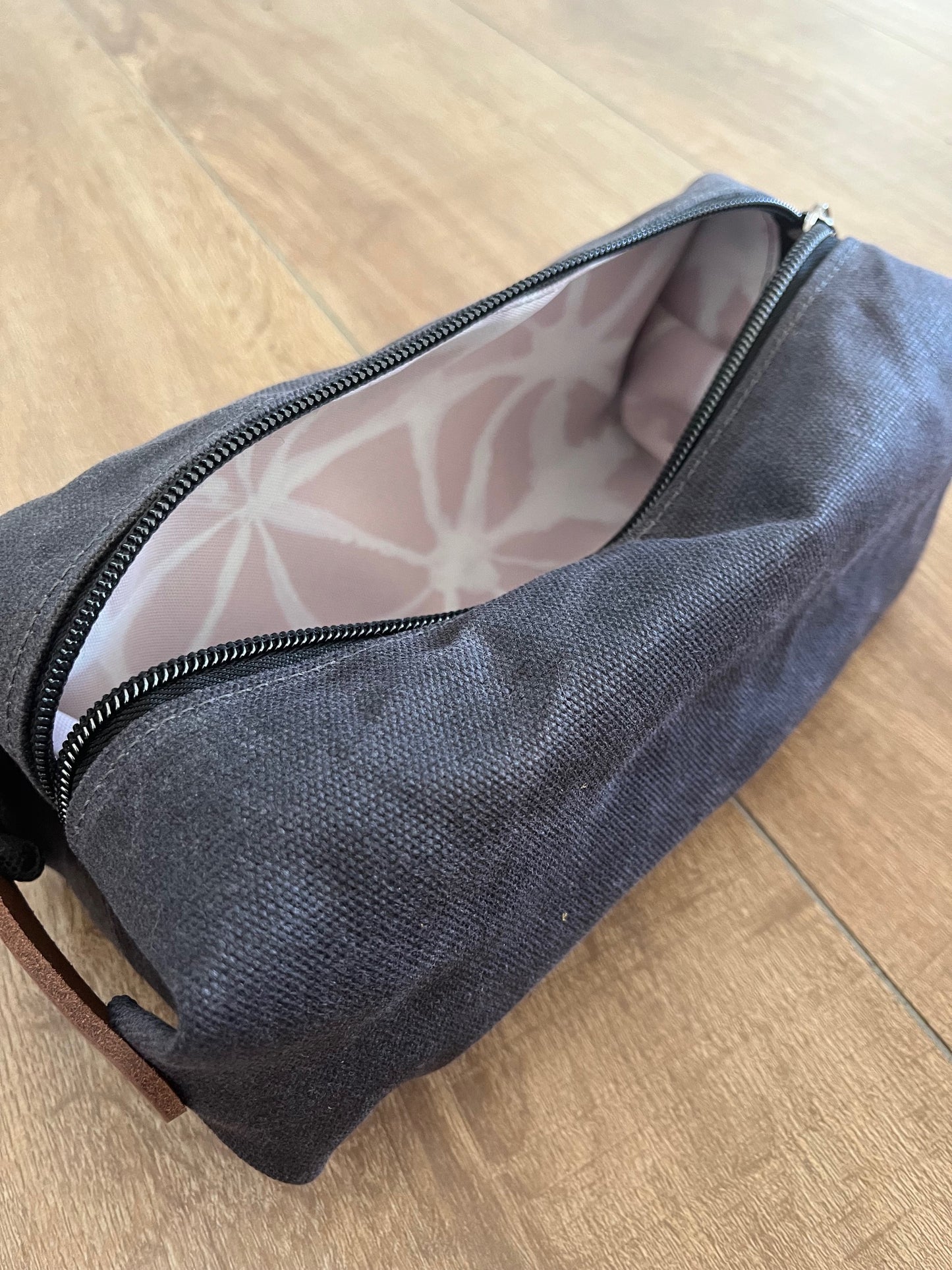 Charcoal grey waxed canvas wash bag